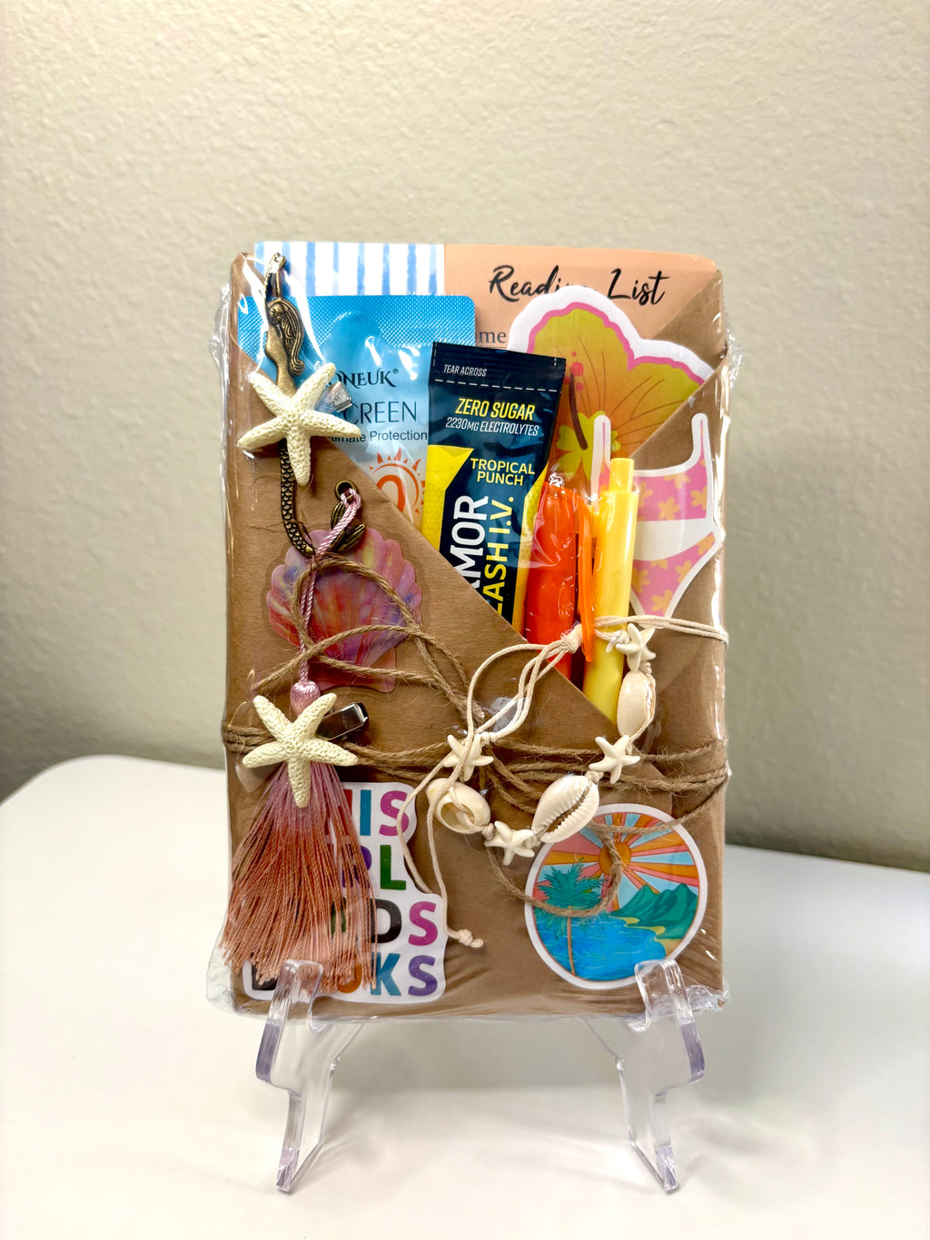 Blind Date with a Book | Lets go to the beach collection